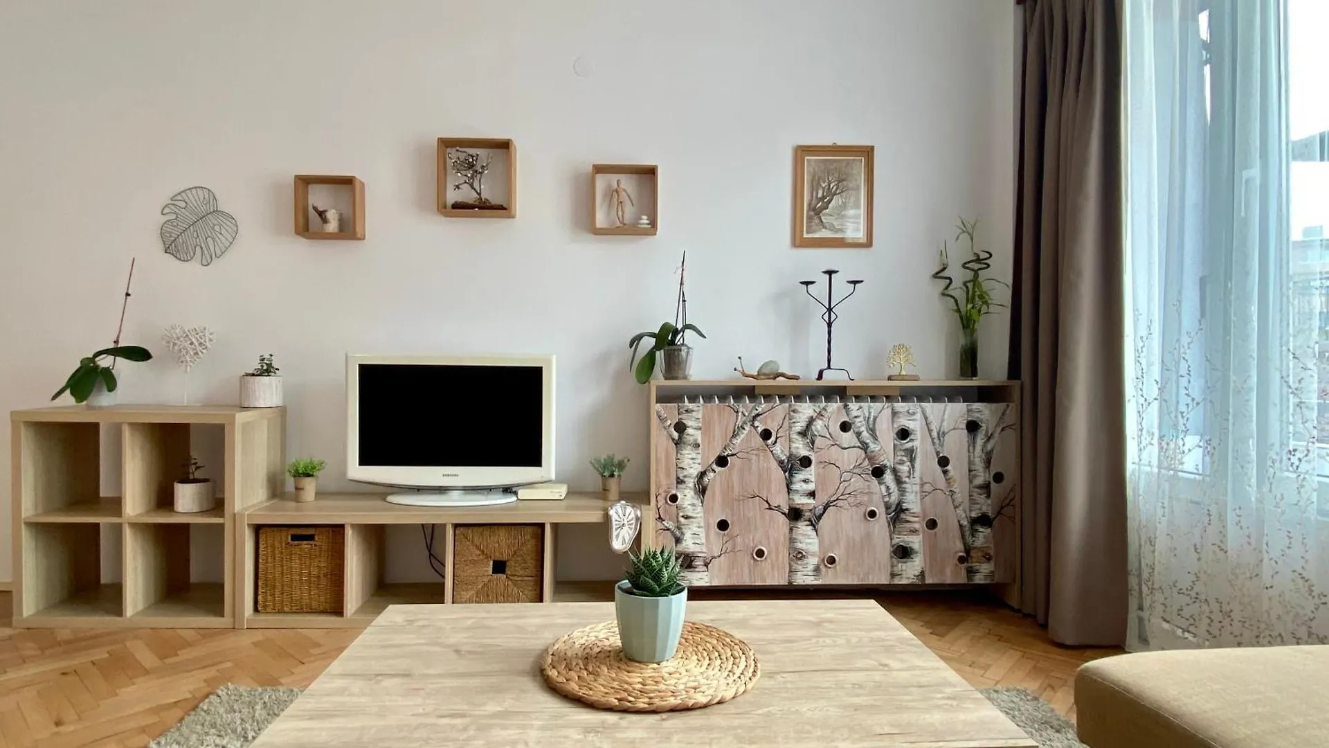Lovely Apartment In The Heart Of Sofia Bulgaria